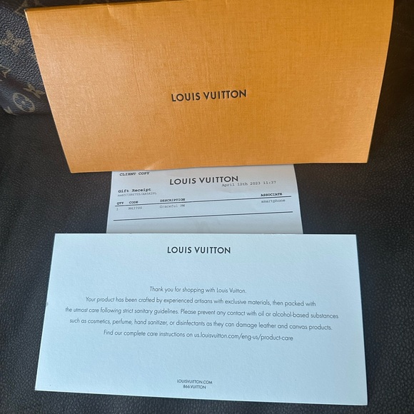 Louis Vuitton Graceful PM Monogram Shoulder Bag with Pink Interior - Picture 2 of 14